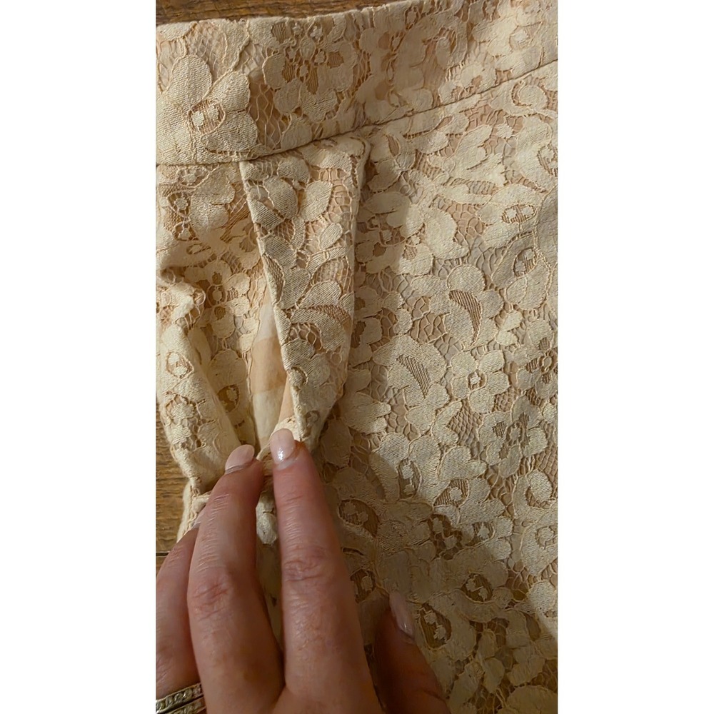 Anthropologie Cartonnier Peach Floral Lace High Waisted Shorts Size 10 - Picture 3 of 8